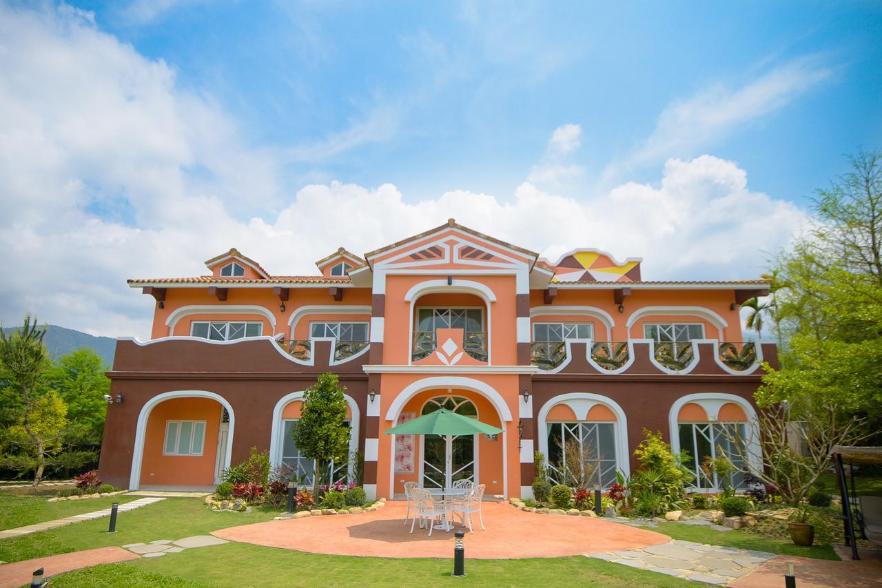 山閱聖堡羅莊園 Acomodação com café da manhã Yuchi Exterior foto
